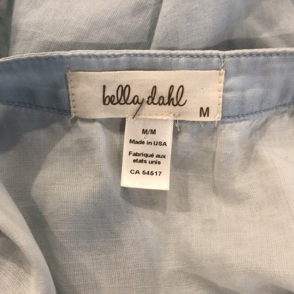 Bella Dahl revolve blue denim lightweight sleeveless top SZ M distressed edging - Picture 7 of 9